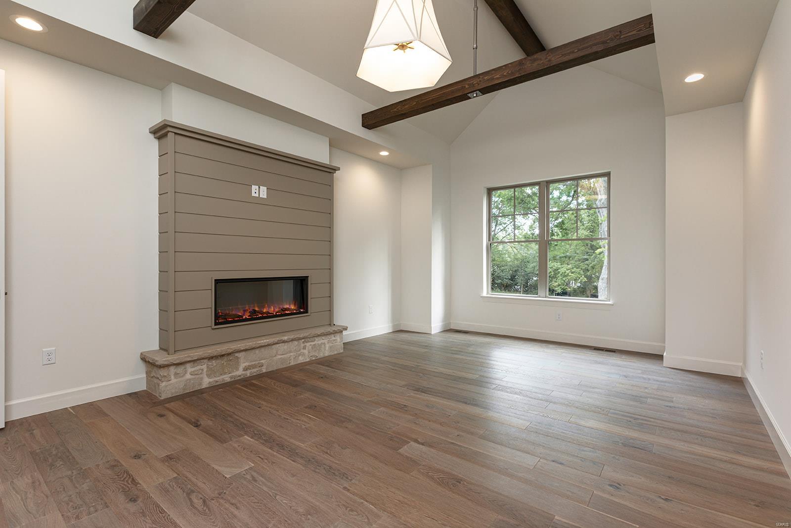 Ladue Ridge - Residential