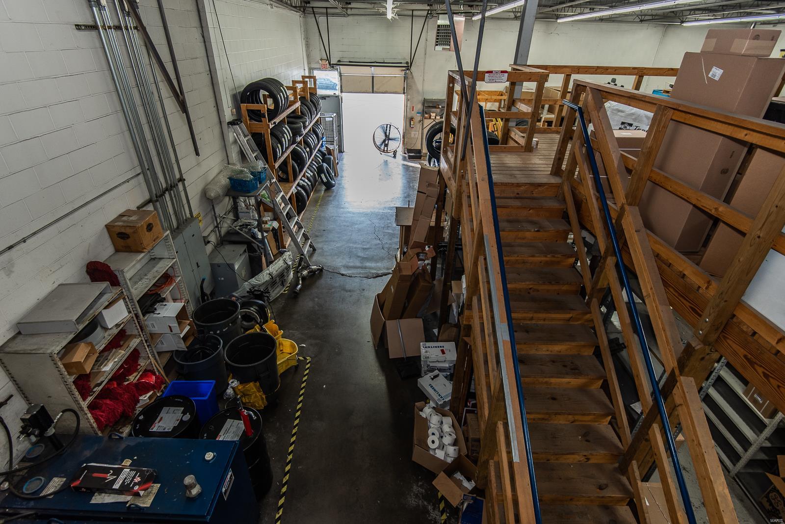 Cerame Ford - Commercial Sale