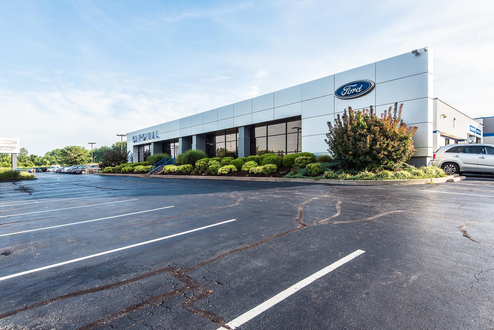 Cerame Ford - Commercial Sale