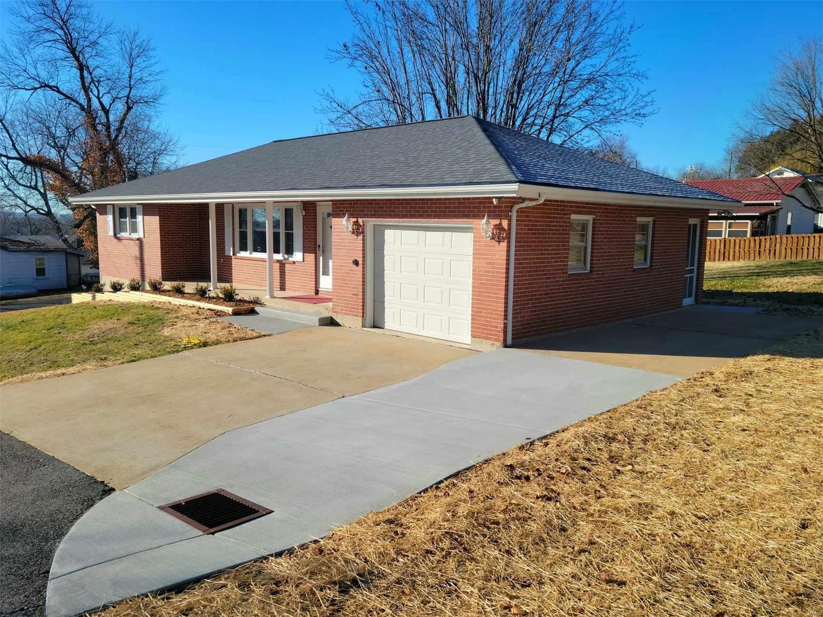 Roberts 19-12 - Residential