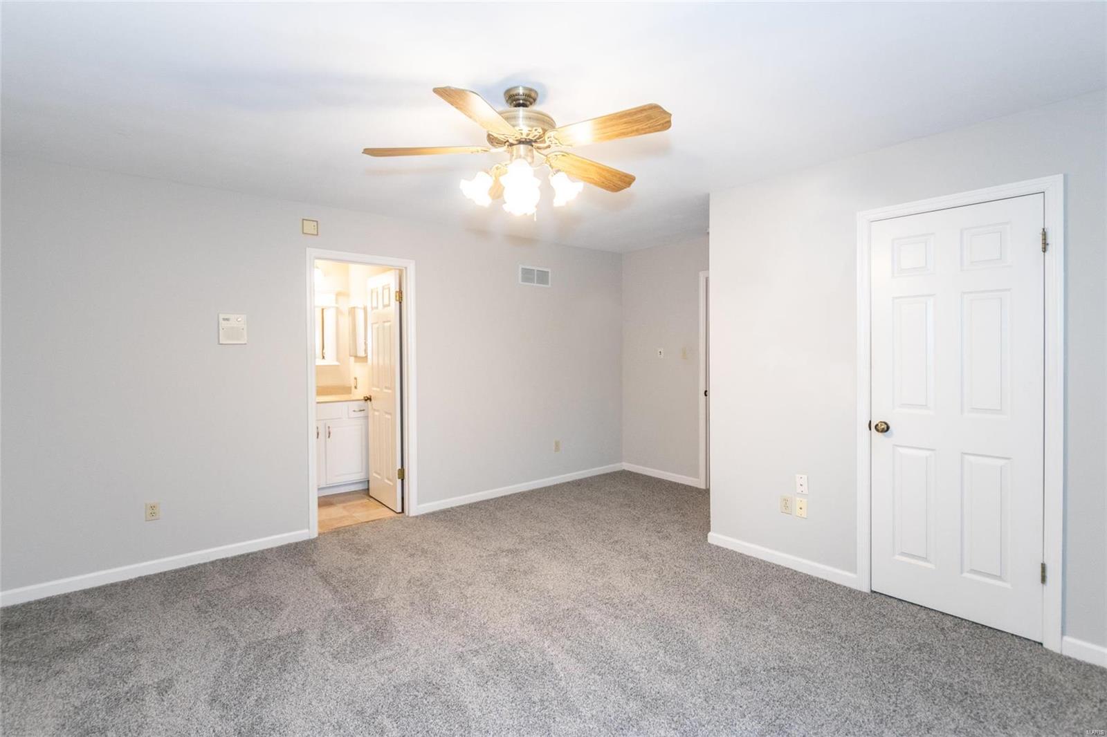 Village Of Lavinia Condo Ph 2 - Residential