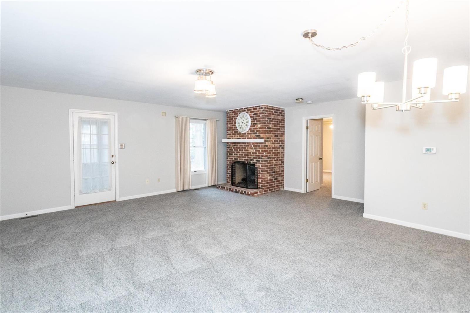 Village Of Lavinia Condo Ph 2 - Residential