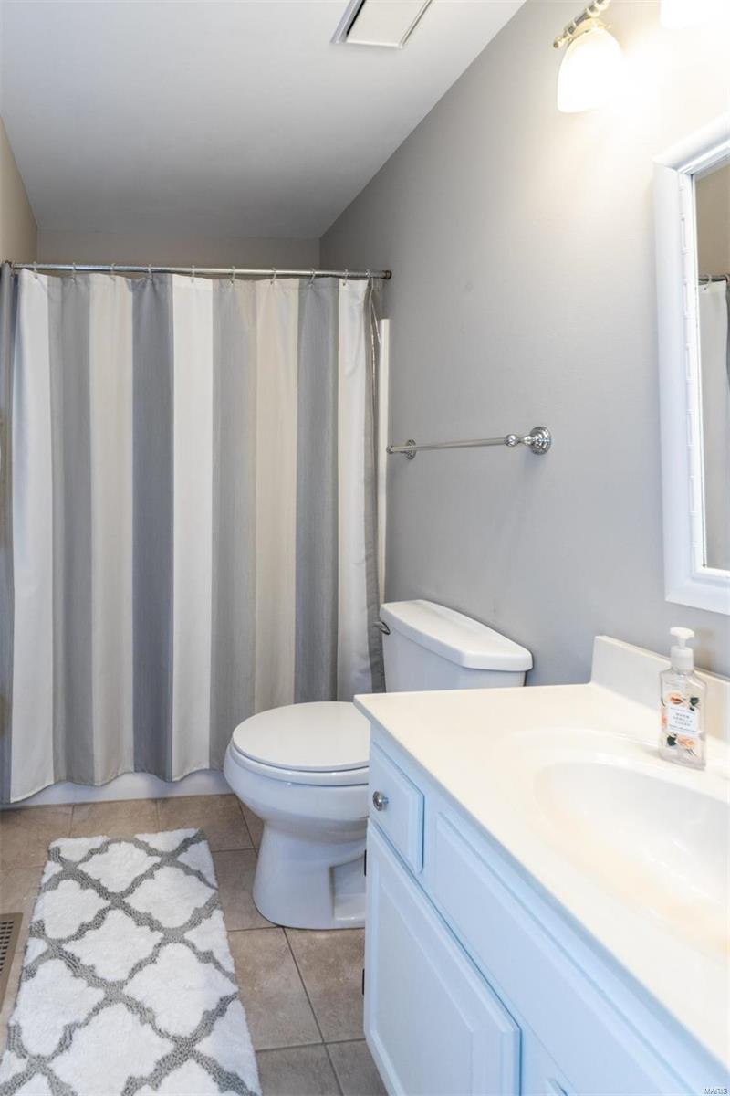 Village Of Lavinia Condo Ph 2 - Residential