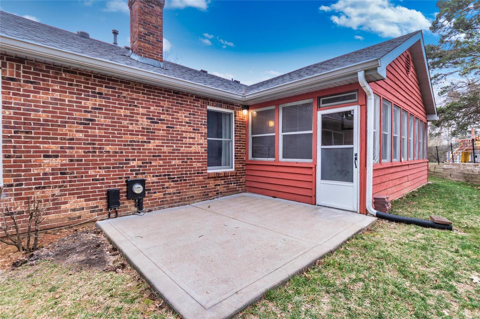 Village Of Lavinia Condo Ph 2 - Residential