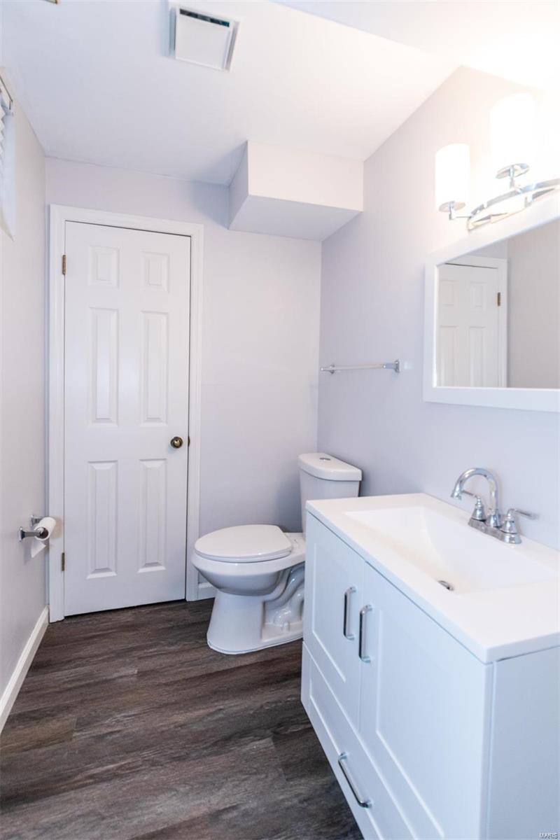 Village Of Lavinia Condo Ph 2 - Residential