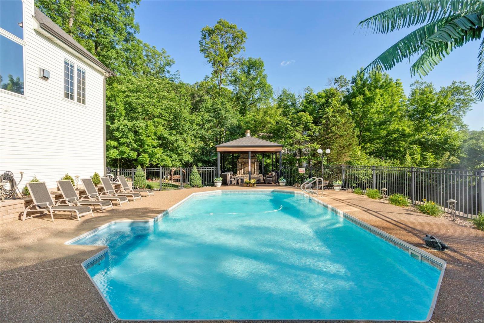 Paradise Valley East - Residential