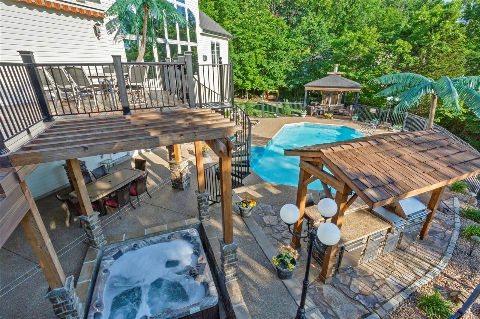 Paradise Valley East - Residential