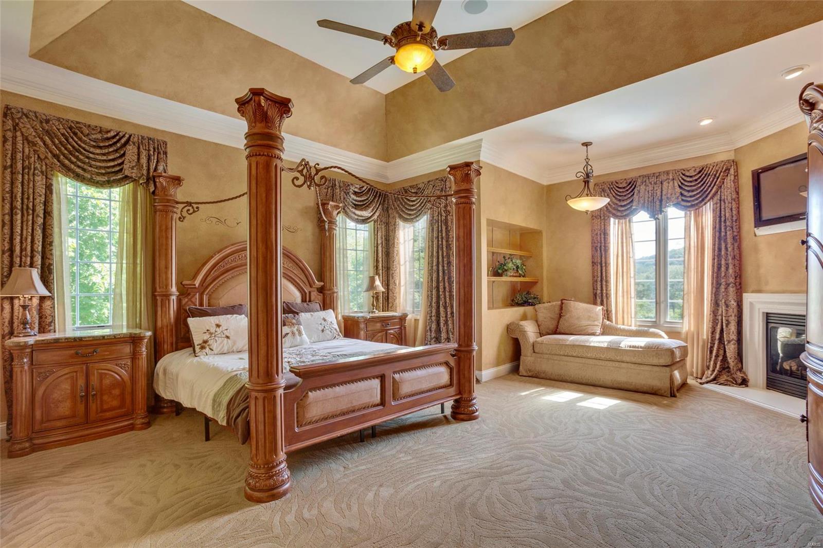 Paradise Valley East - Residential