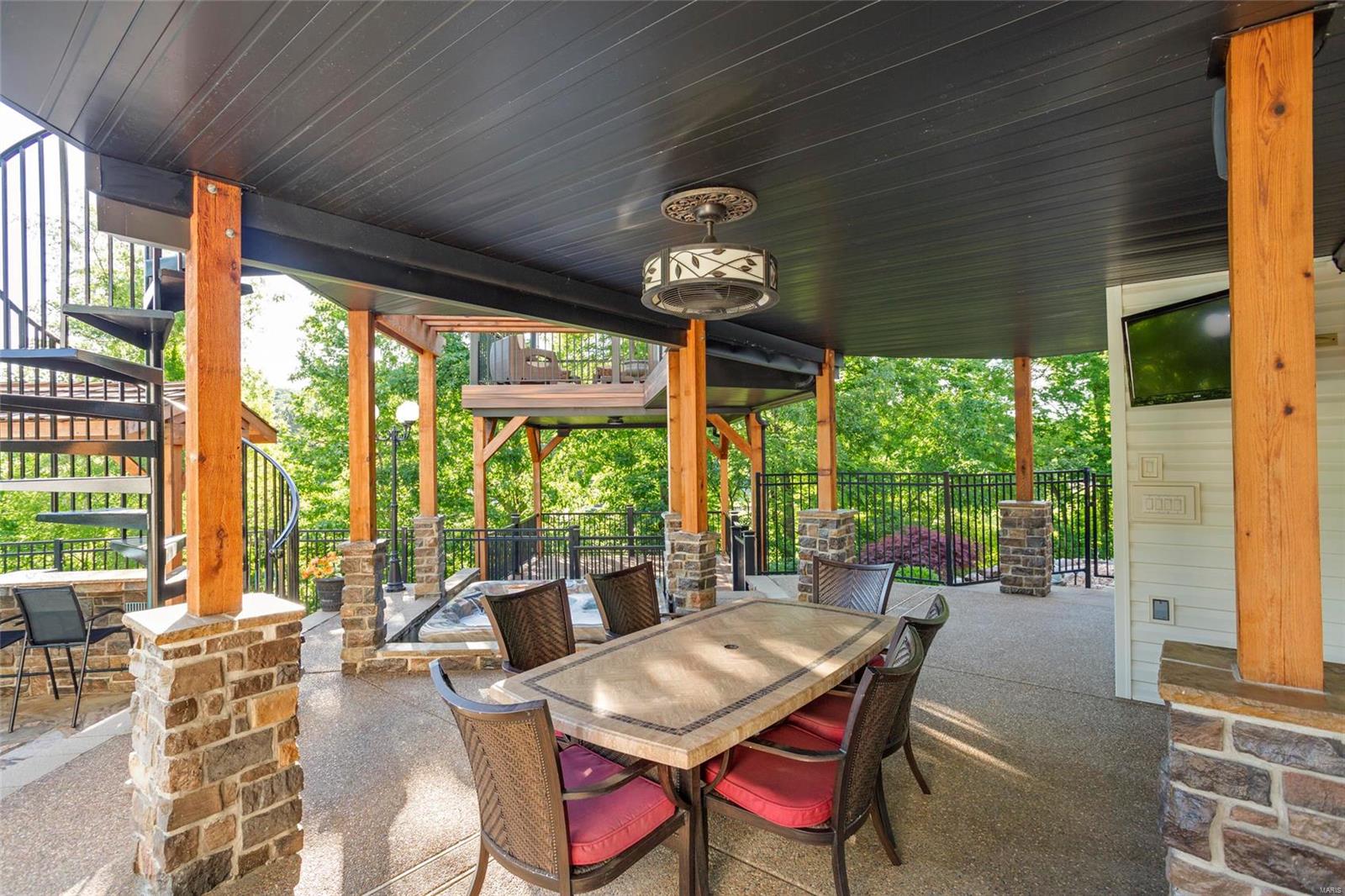 Paradise Valley East - Residential