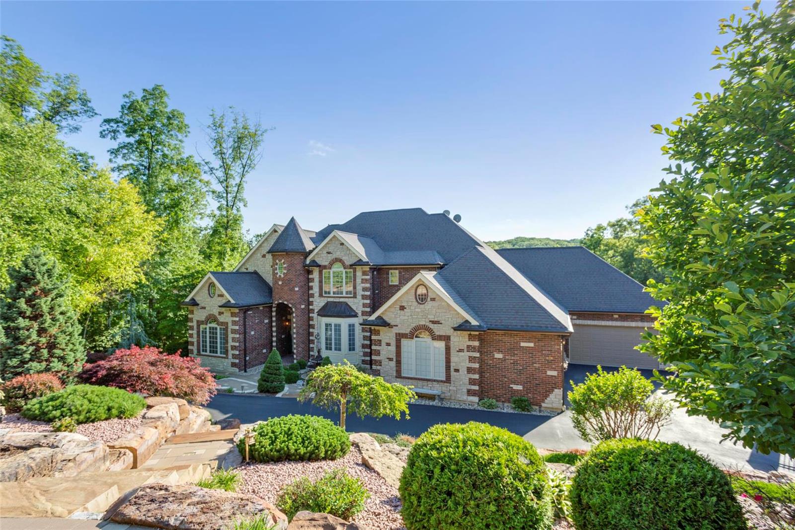 Paradise Valley East - Residential