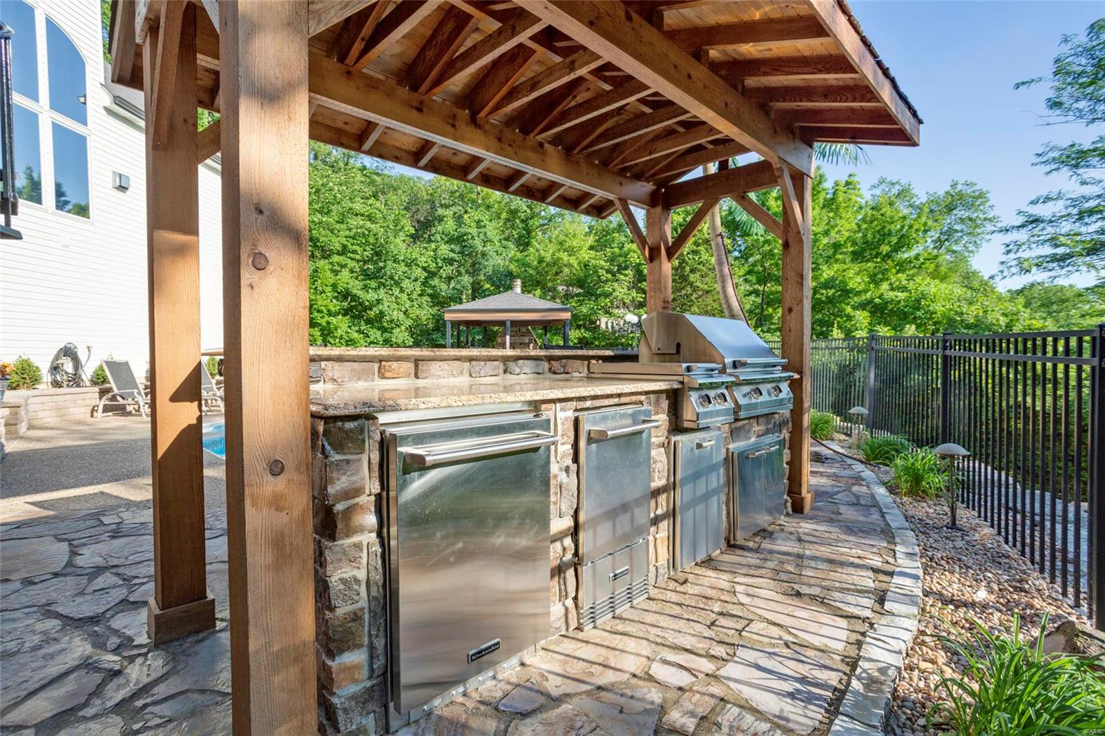 Paradise Valley East - Residential