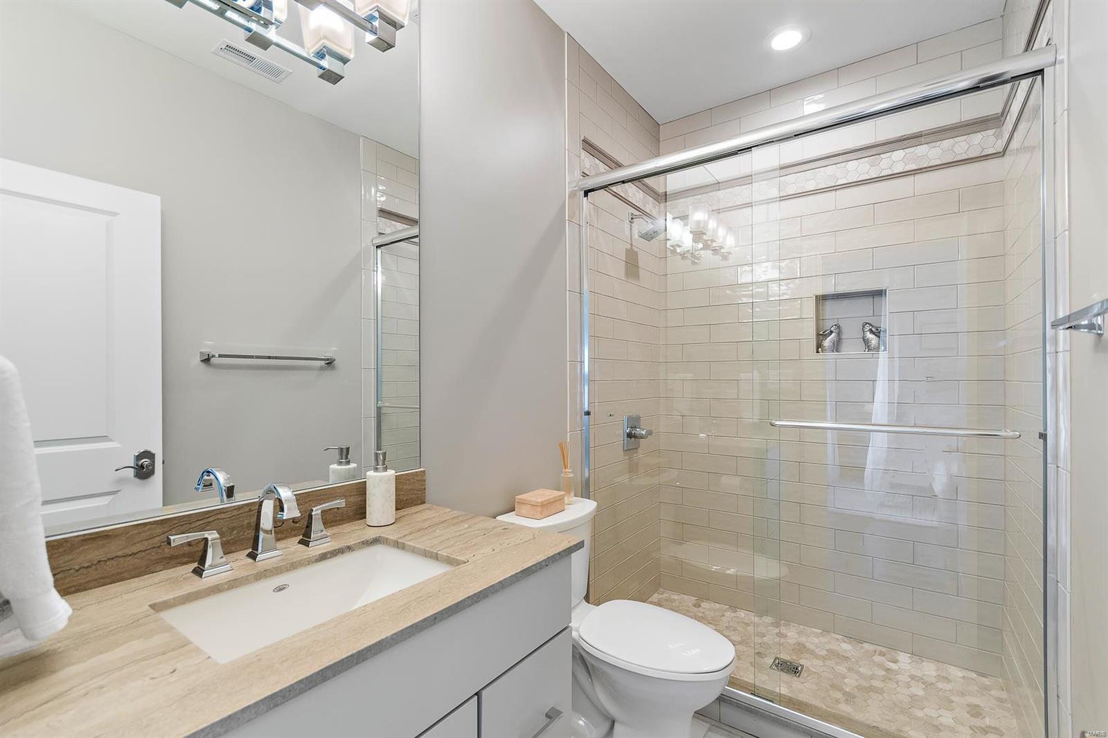 Clayton Gardens 4 - Residential