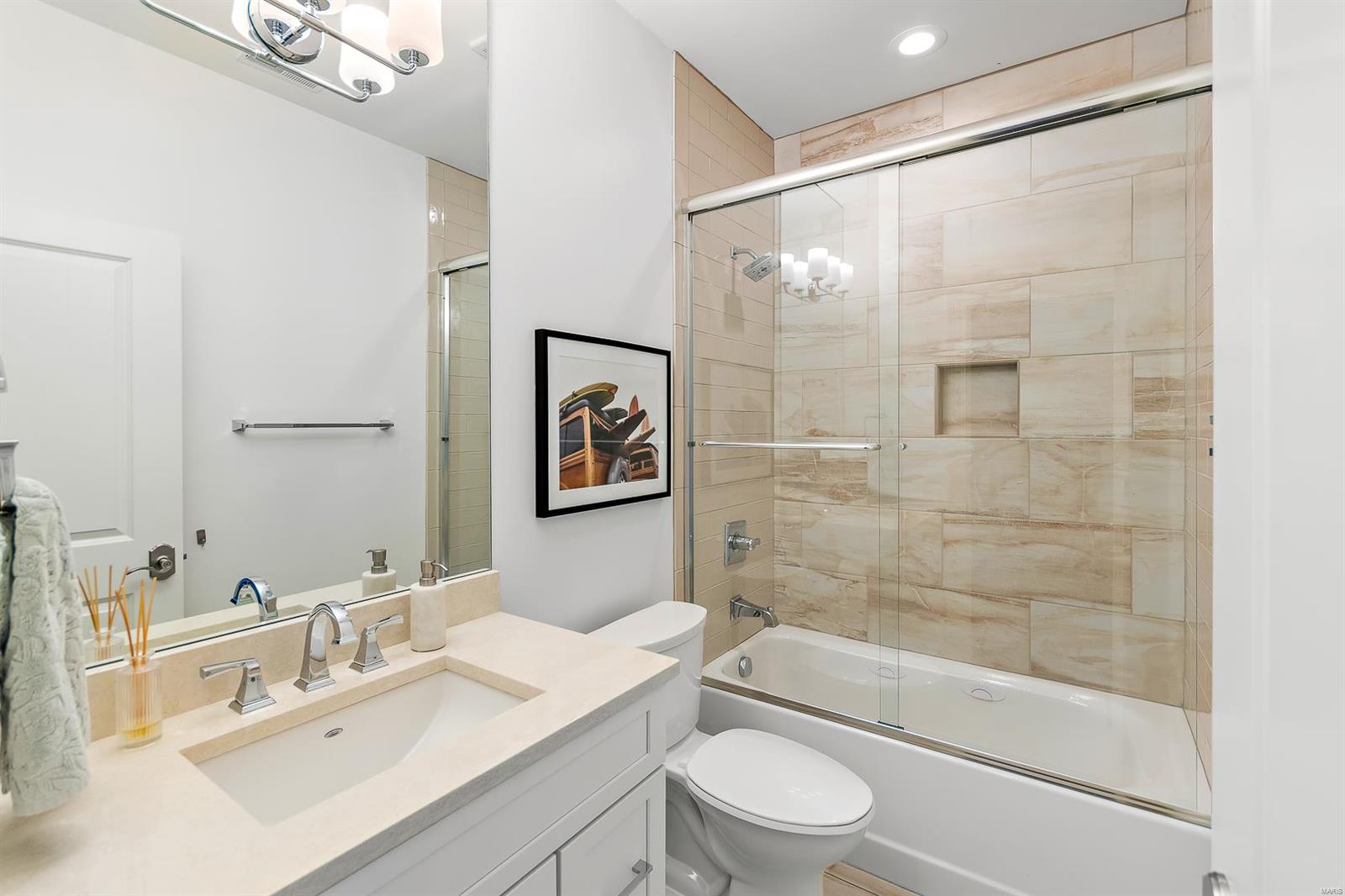 Clayton Gardens 4 - Residential