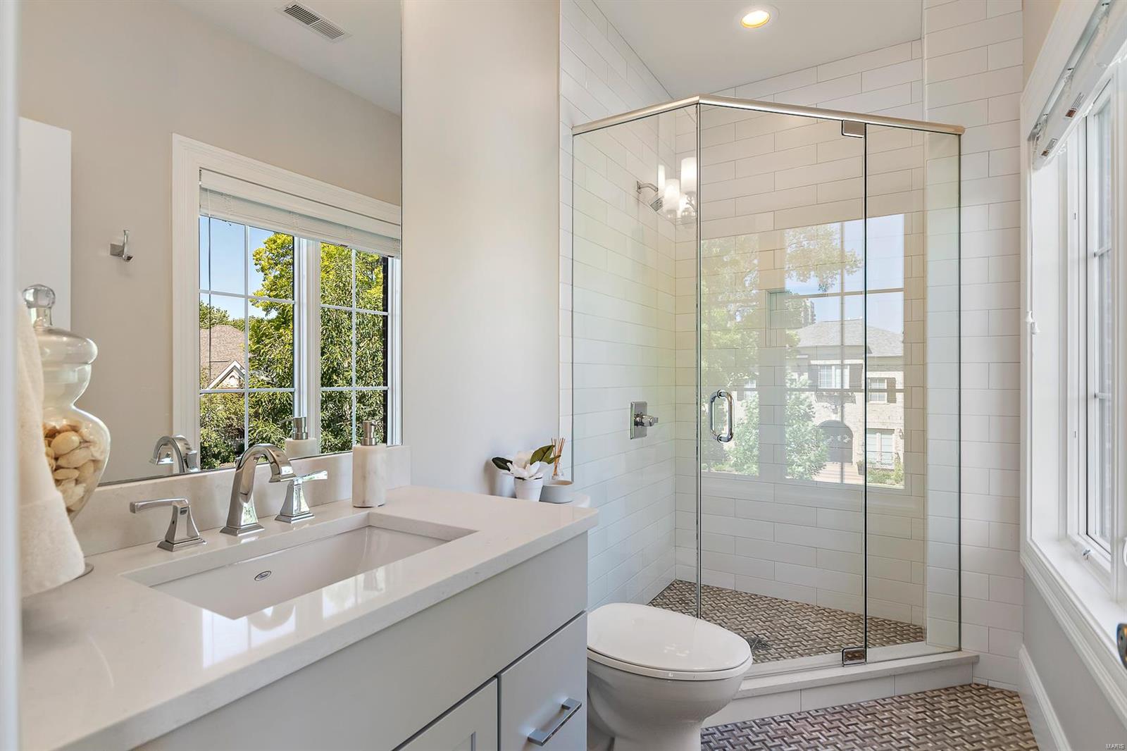 Clayton Gardens 4 - Residential