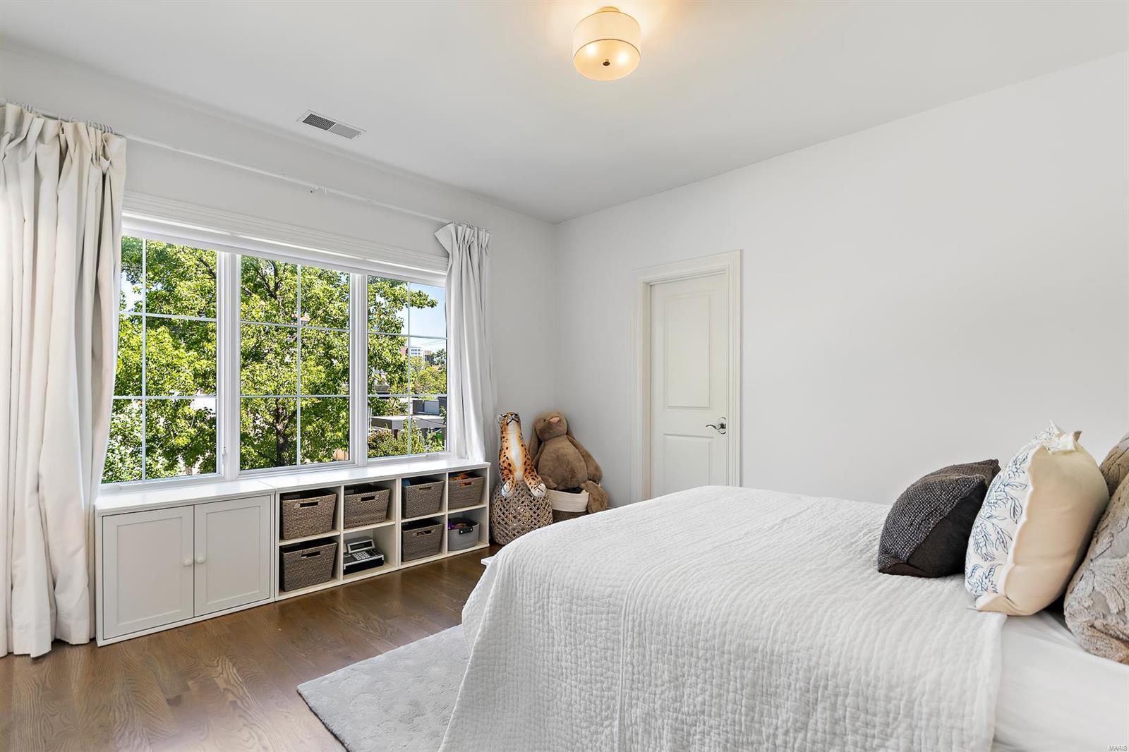 Clayton Gardens 4 - Residential