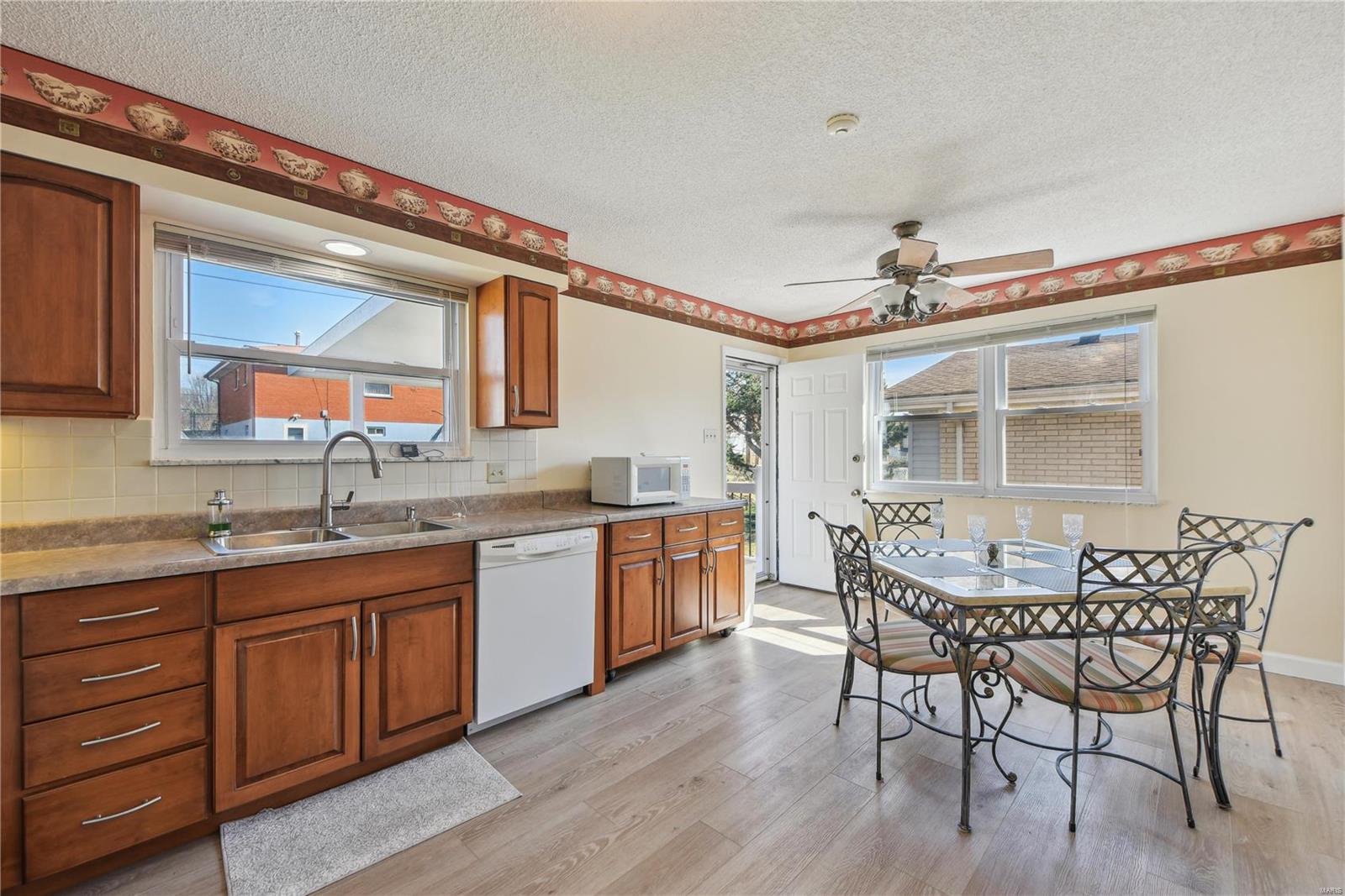 Jeffleigh Estates 3 - Residential