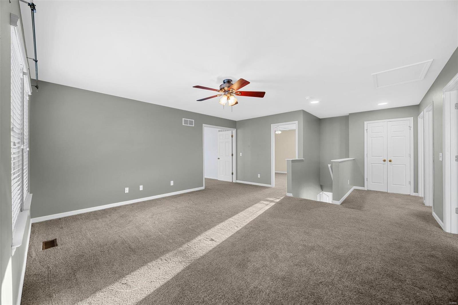 Lake St Louis, Missouri 63367, United States, 4 Bedrooms Bedrooms, ,3 BathroomsBathrooms,Residential,Pending,24454