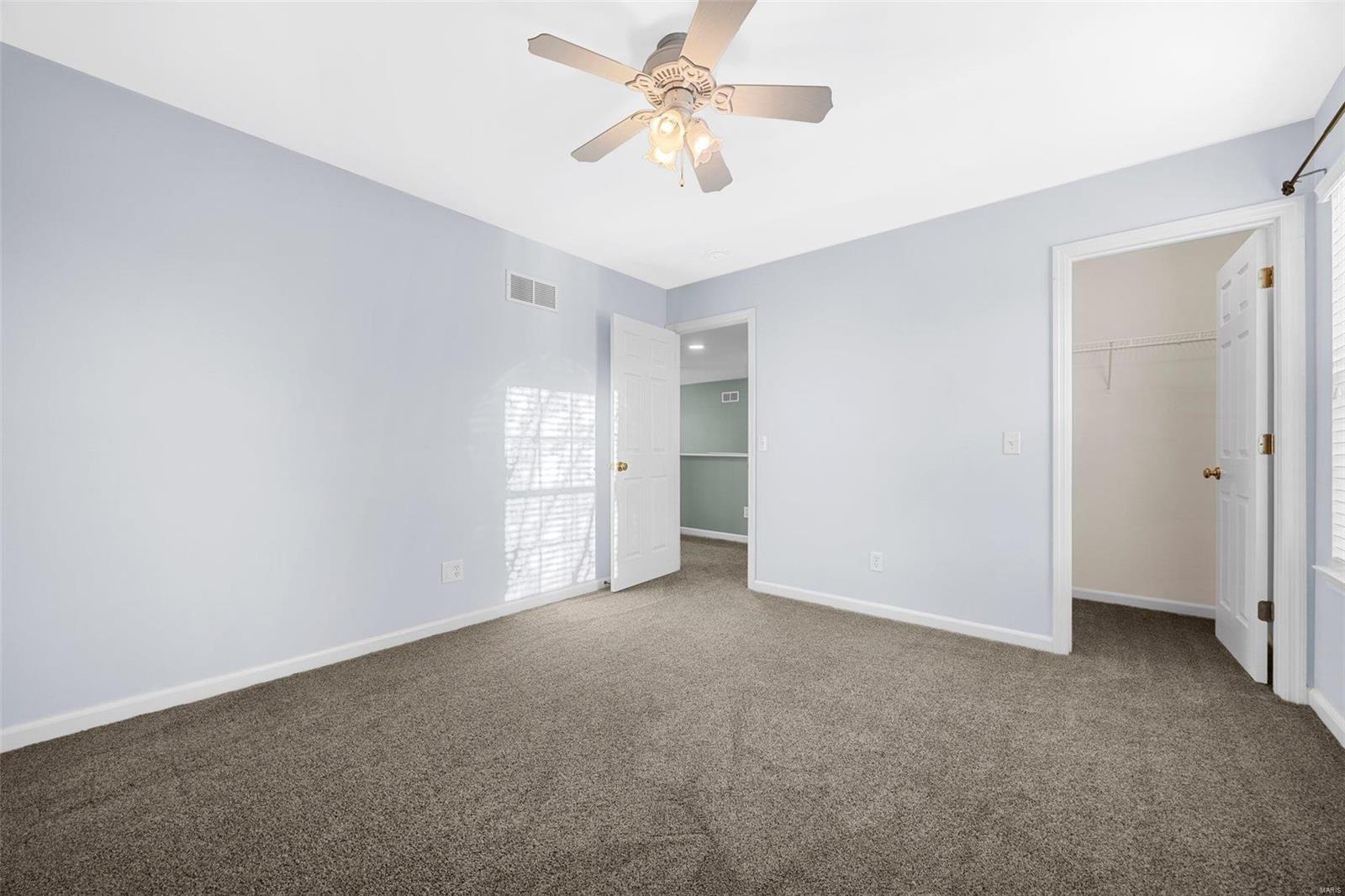 Lake St Louis, Missouri 63367, United States, 4 Bedrooms Bedrooms, ,3 BathroomsBathrooms,Residential,Pending,24454