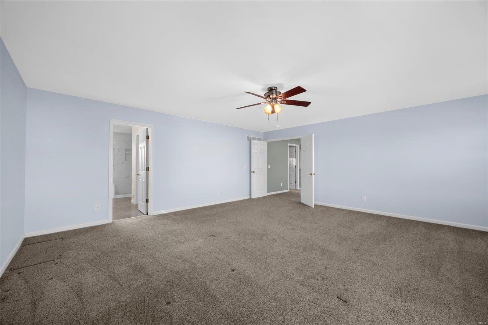 Lake St Louis, Missouri 63367, United States, 4 Bedrooms Bedrooms, ,3 BathroomsBathrooms,Residential,Pending,24454