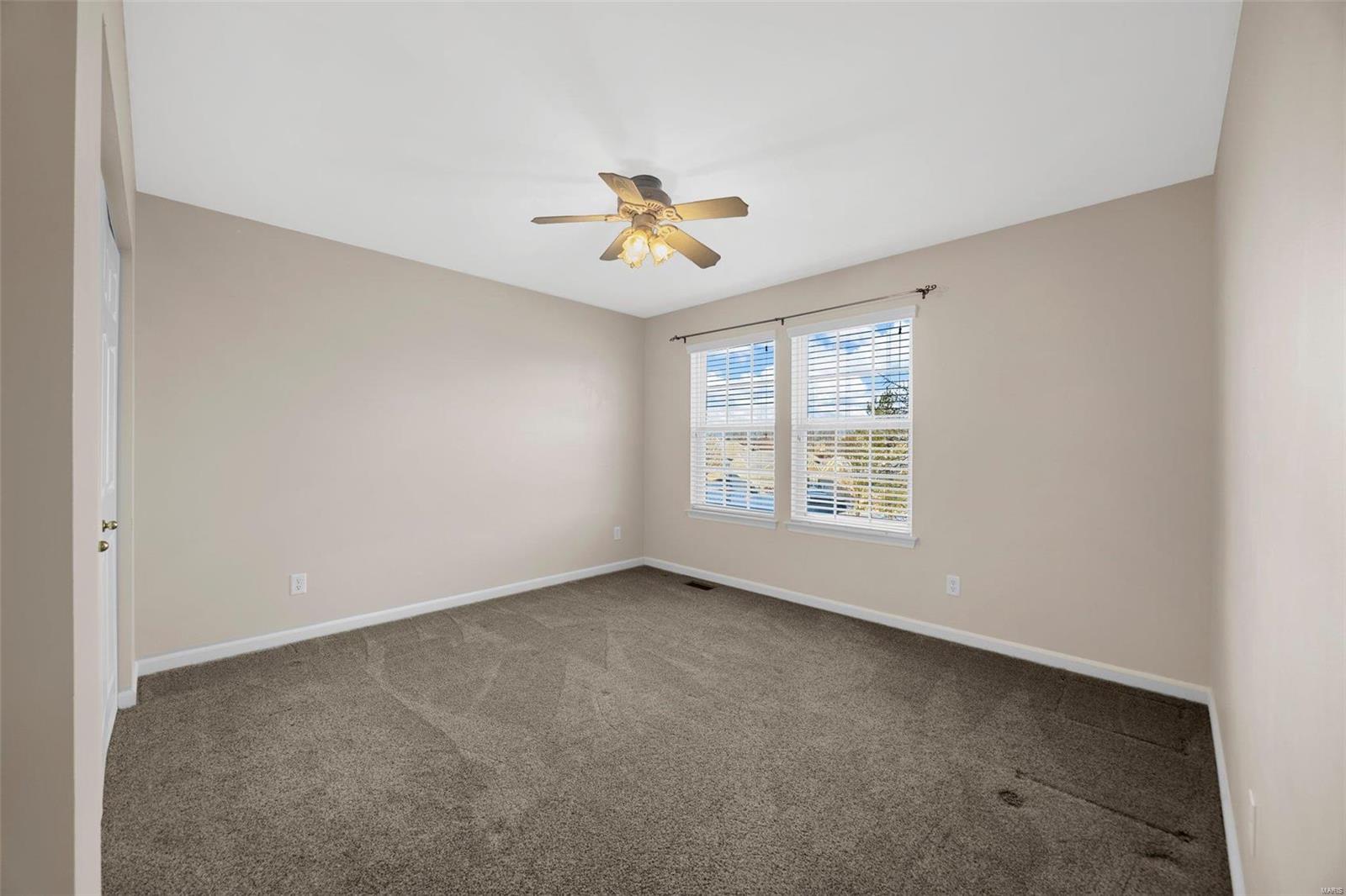 Lake St Louis, Missouri 63367, United States, 4 Bedrooms Bedrooms, ,3 BathroomsBathrooms,Residential,Pending,24454