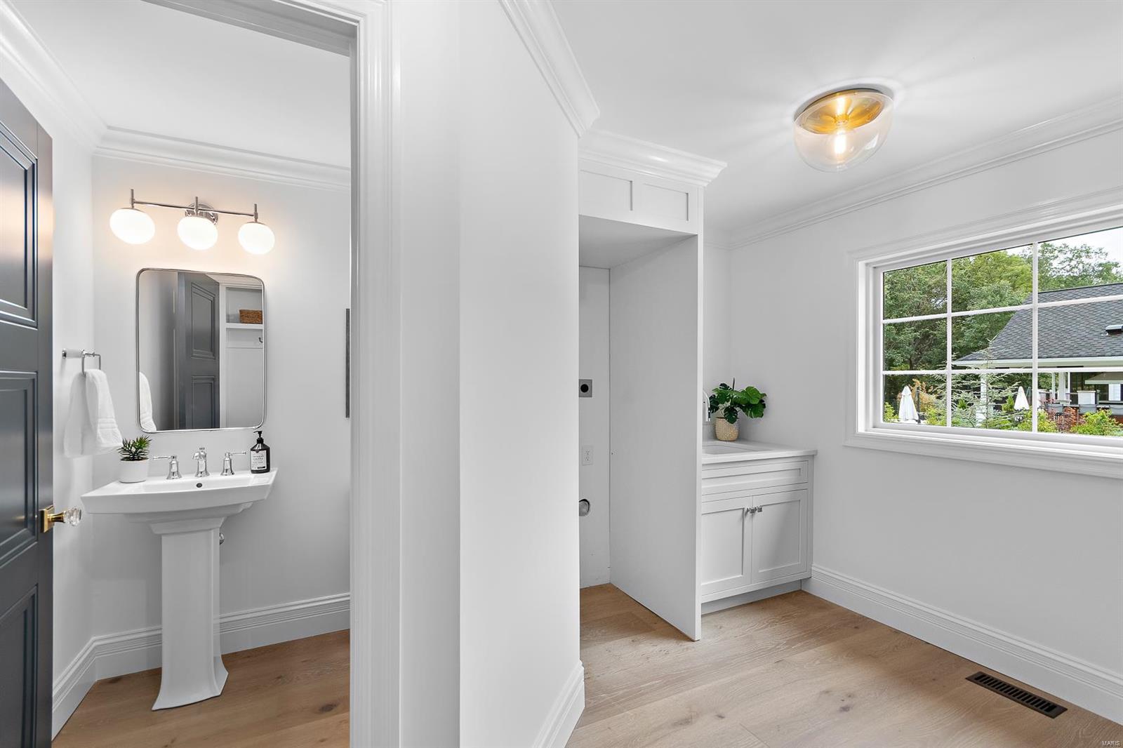 Meadowbrook Country Club Estates 3 - Residential