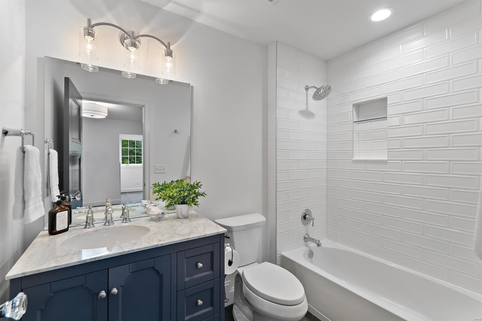 Meadowbrook Country Club Estates 3 - Residential