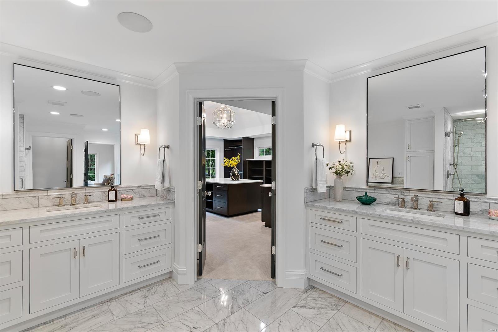 Meadowbrook Country Club Estates 3 - Residential