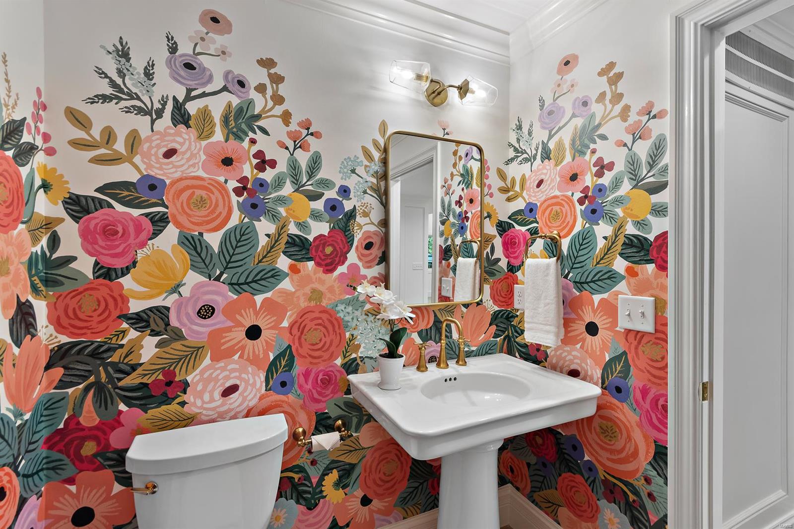 Meadowbrook Country Club Estates 3 - Residential