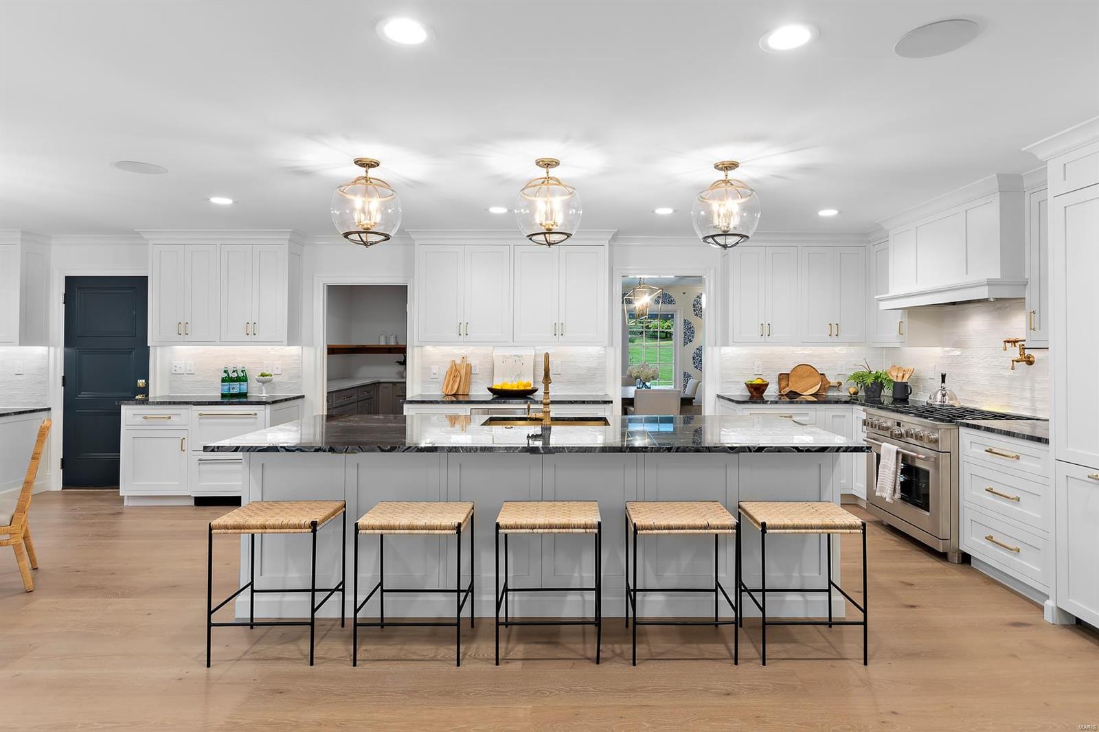 Meadowbrook Country Club Estates 3 - Residential