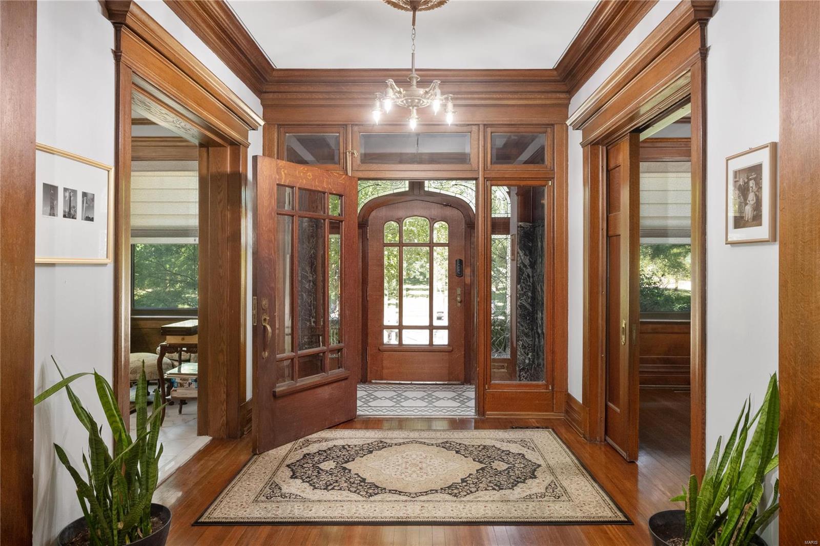 Compton Heights - Residential