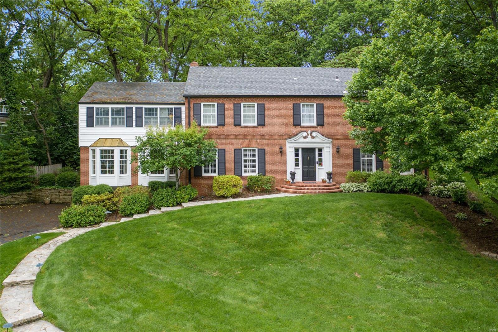 Loren Woods - Residential