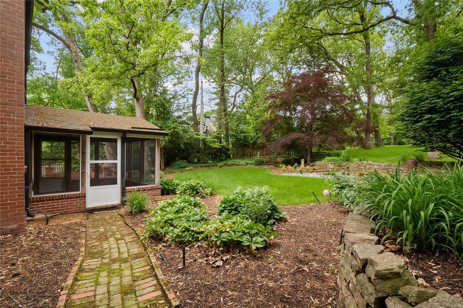 Loren Woods - Residential