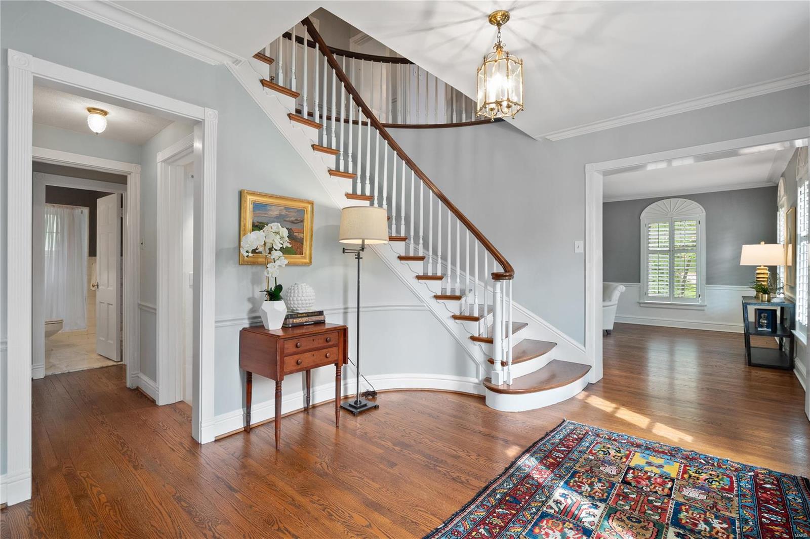 Loren Woods - Residential