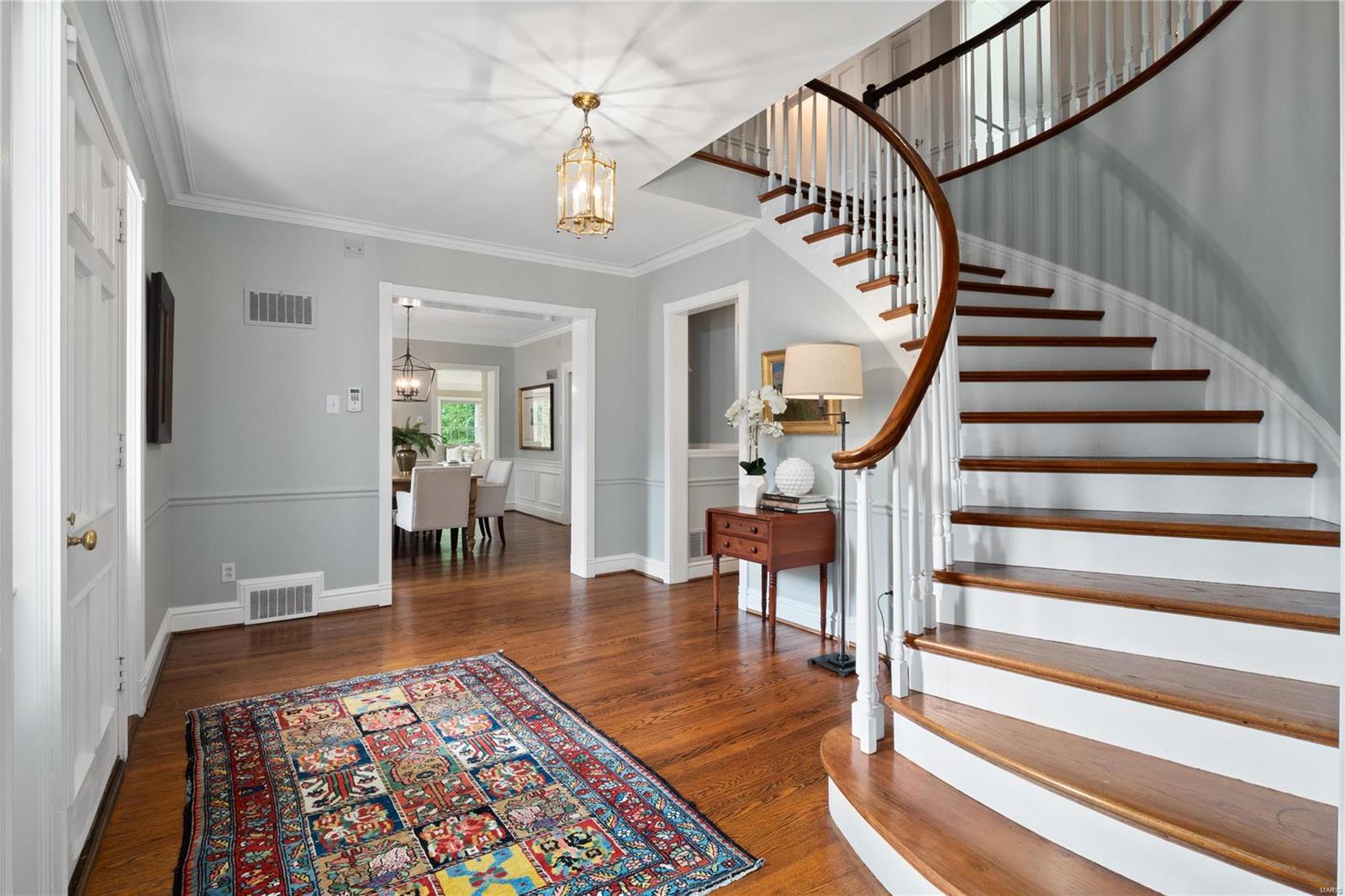 Loren Woods - Residential