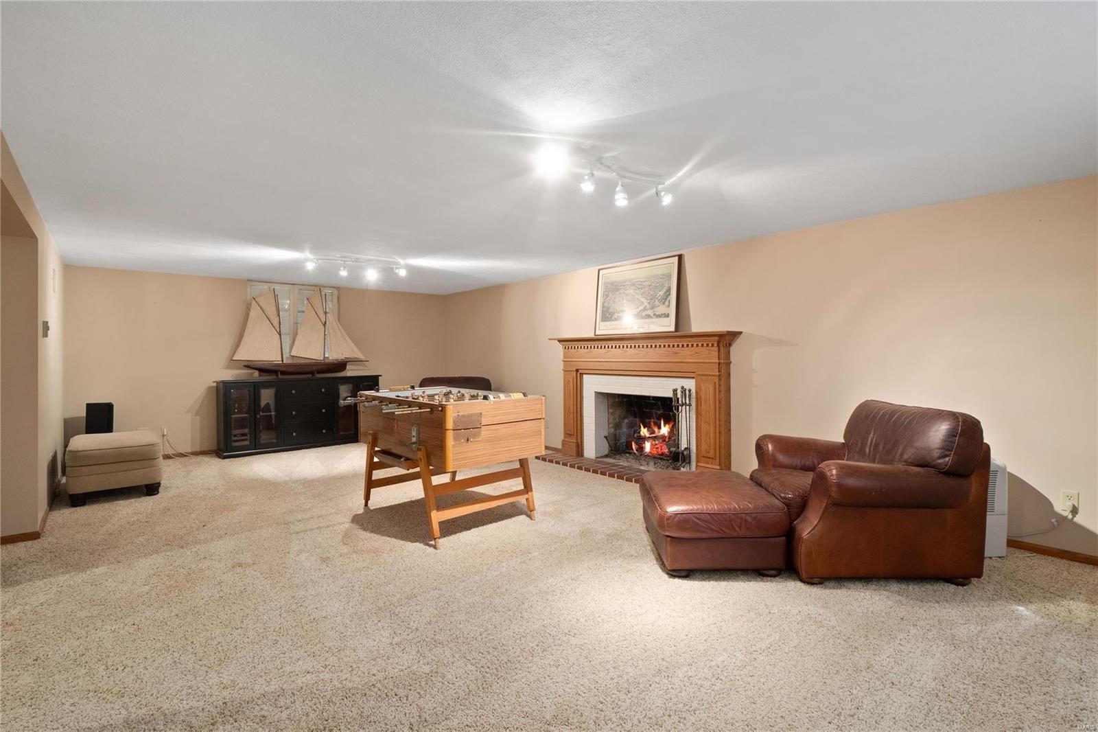 Loren Woods - Residential