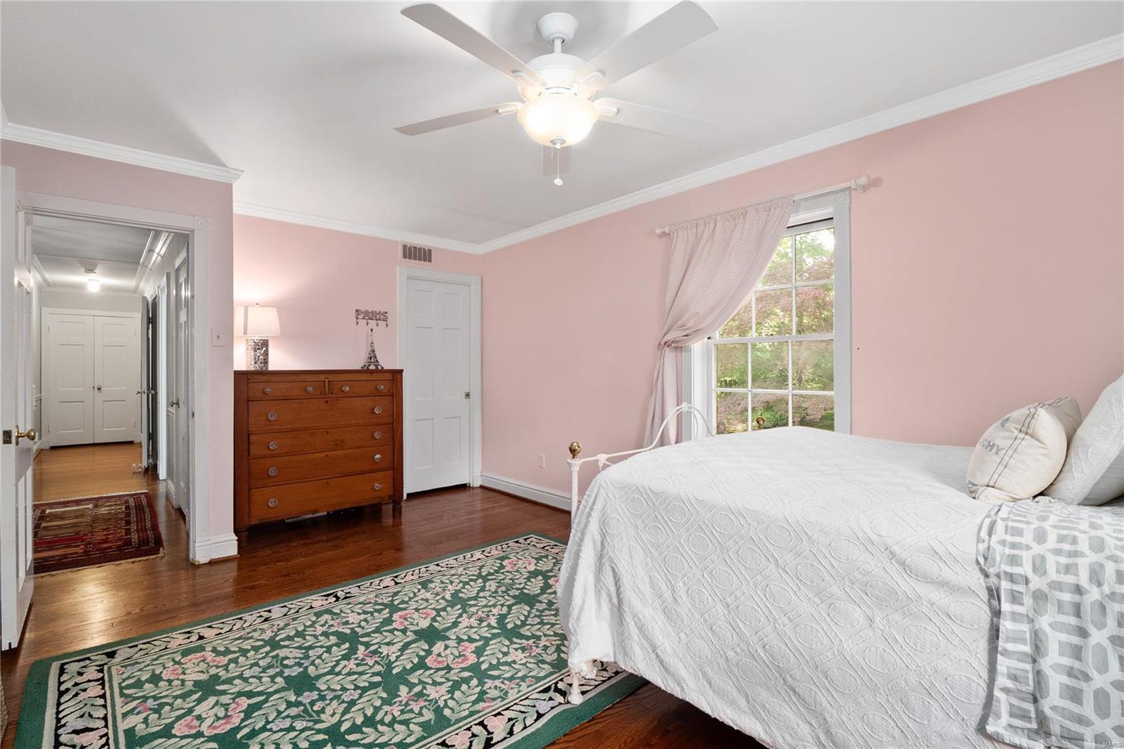 Loren Woods - Residential