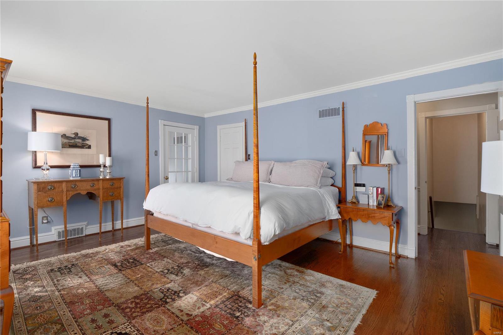 Loren Woods - Residential