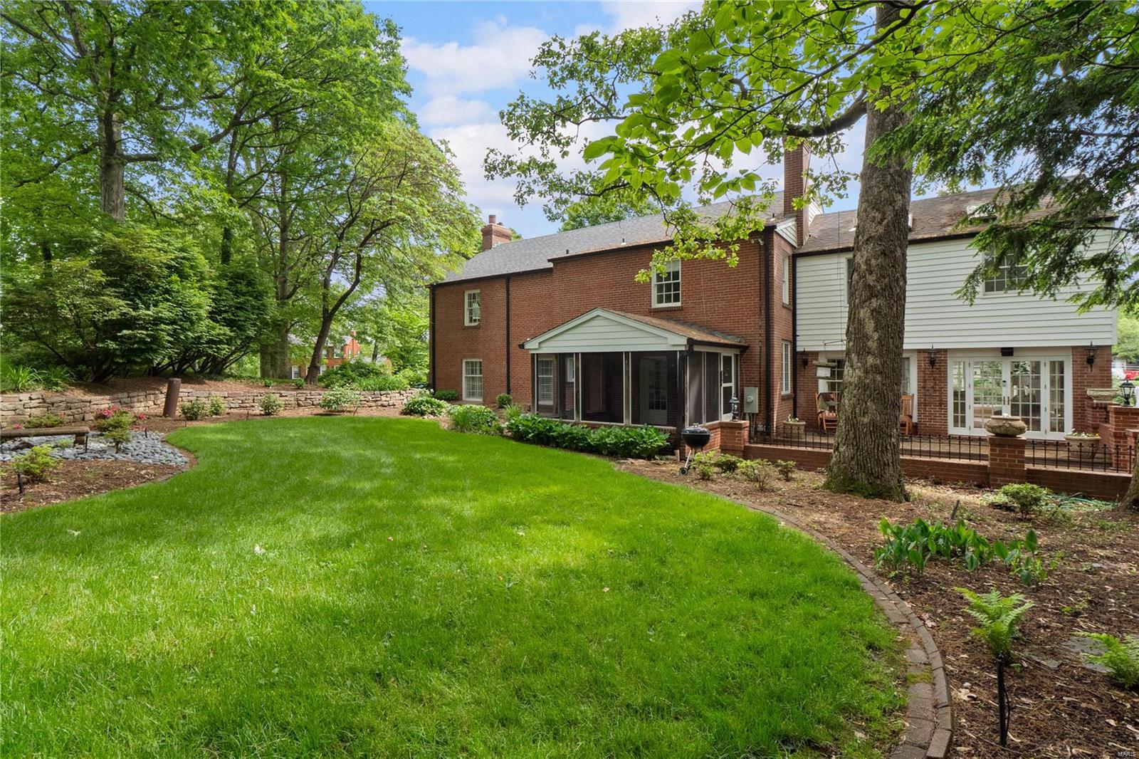 Loren Woods - Residential