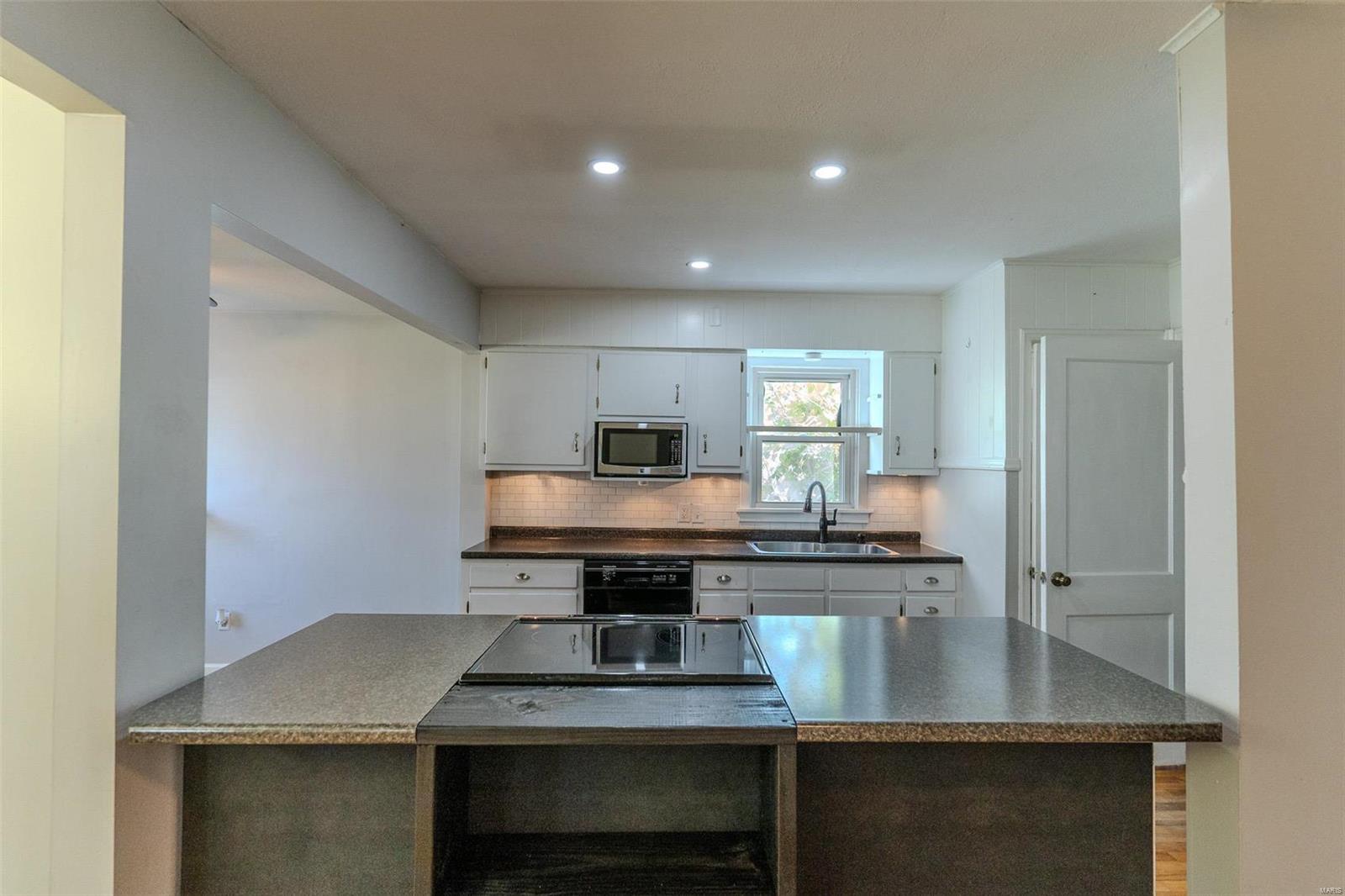 E Blackwell Add - Residential