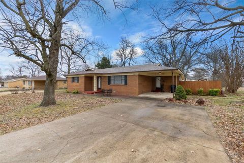 MLS: 25007957