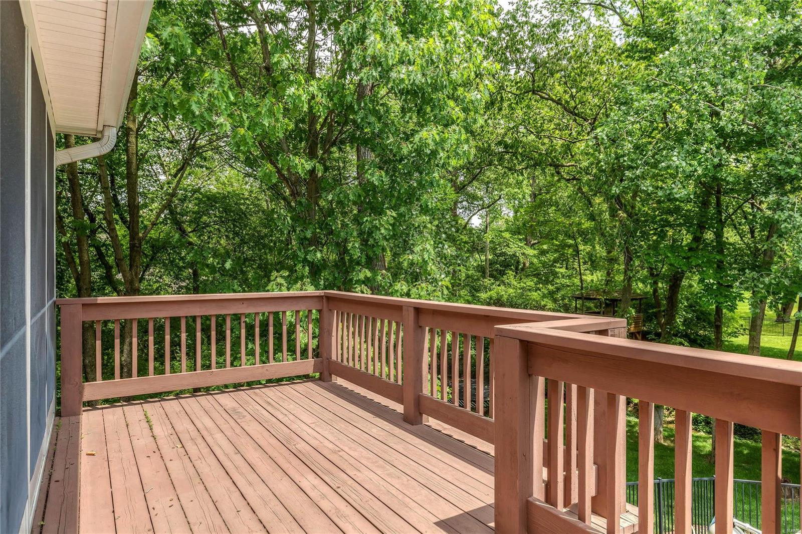 Town & Country Manor - Residential