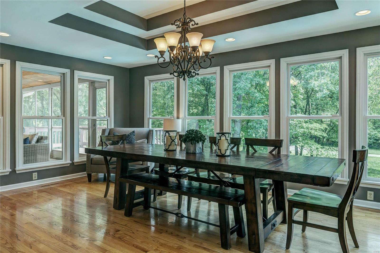 Town & Country Manor - Residential