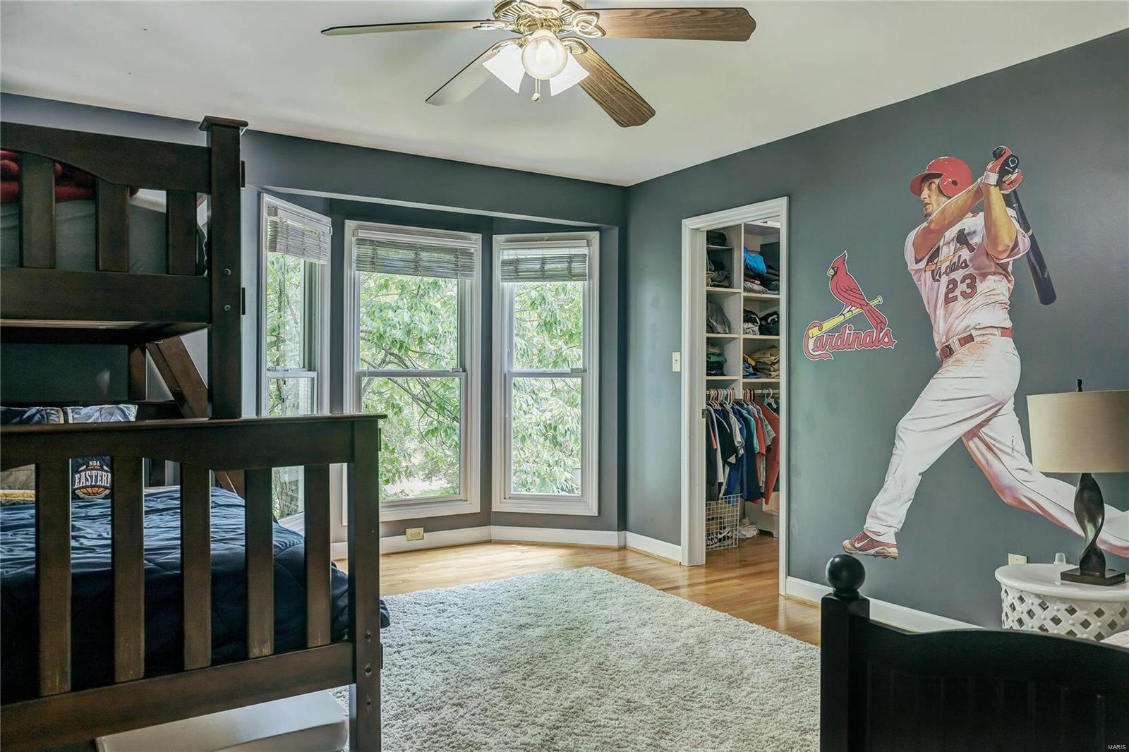 Town & Country Manor - Residential