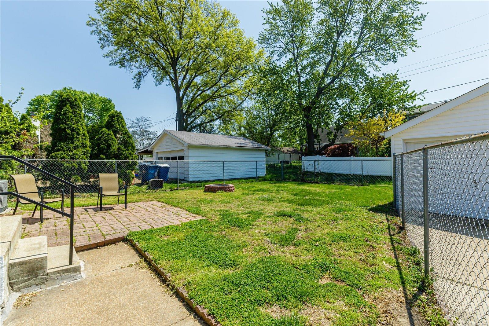 Tesson Ferry Court addition - Residential