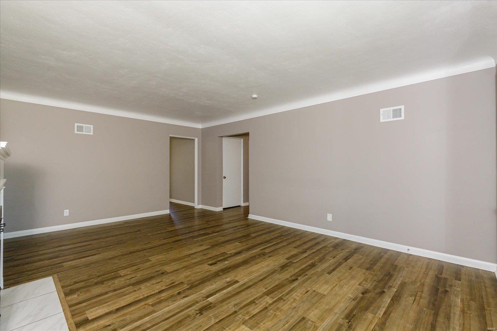 Tesson Ferry Court addition - Residential