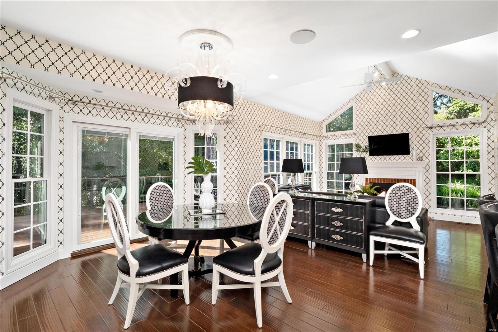 Topping Woods Estates - Residential