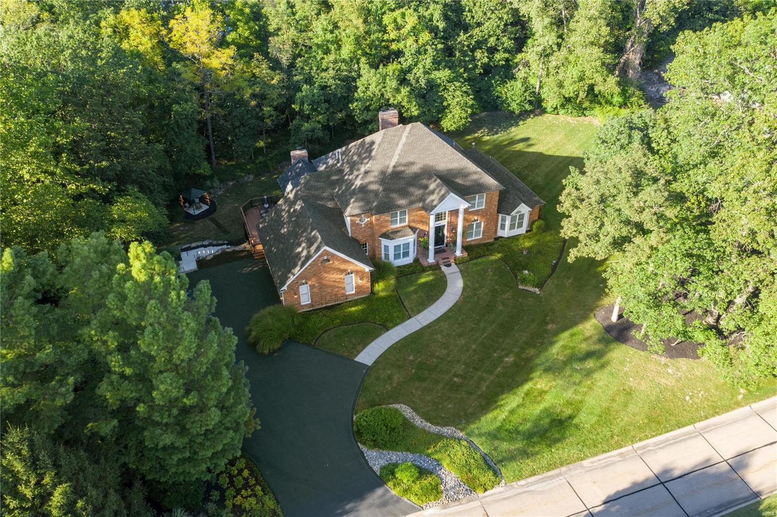 Topping Woods Estates - Residential