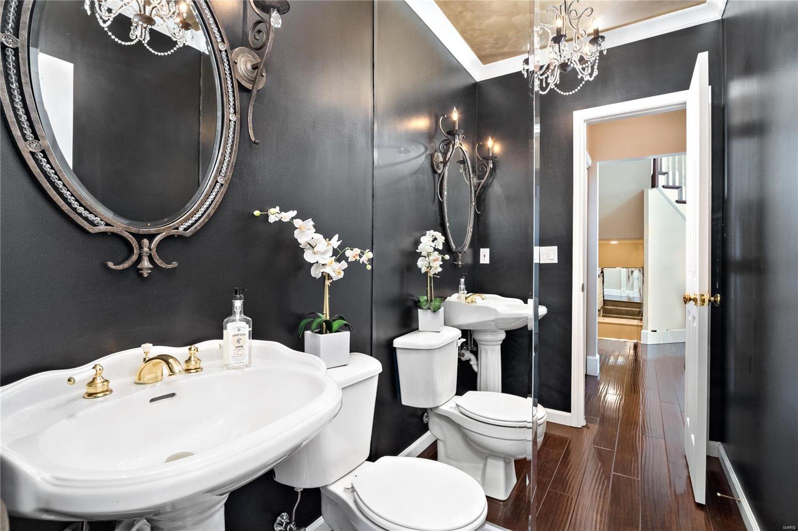 Topping Woods Estates - Residential