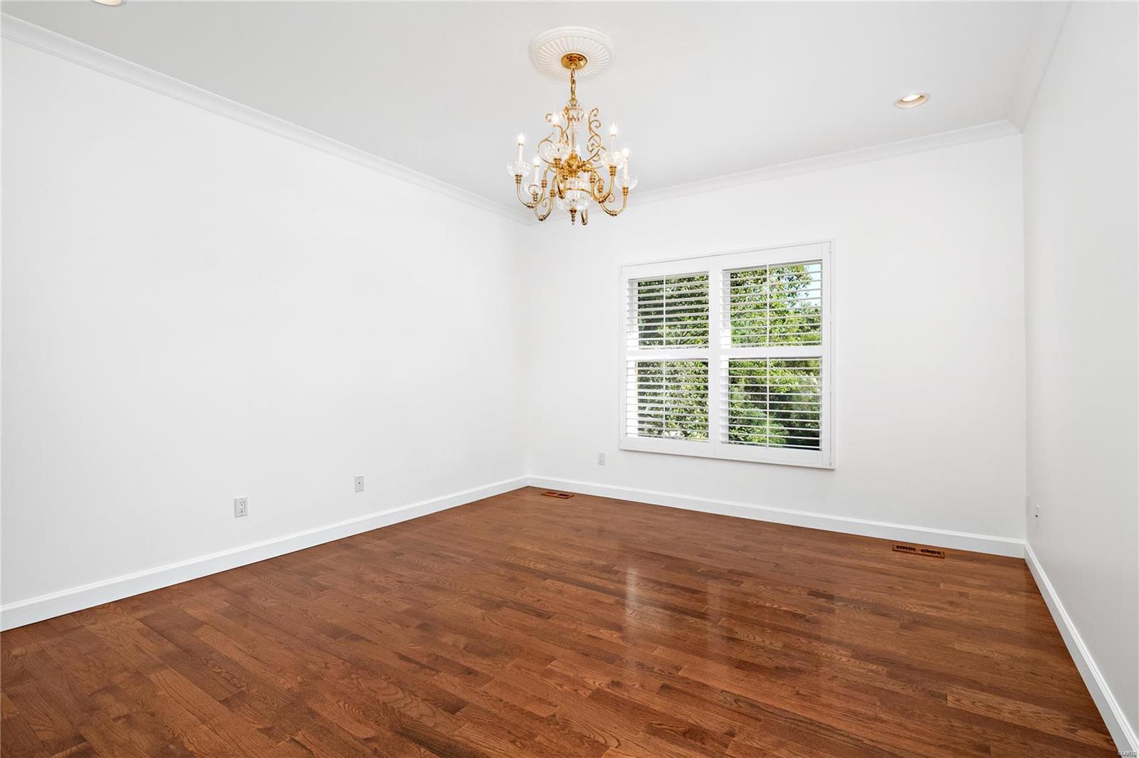 Topping Woods Estates - Residential