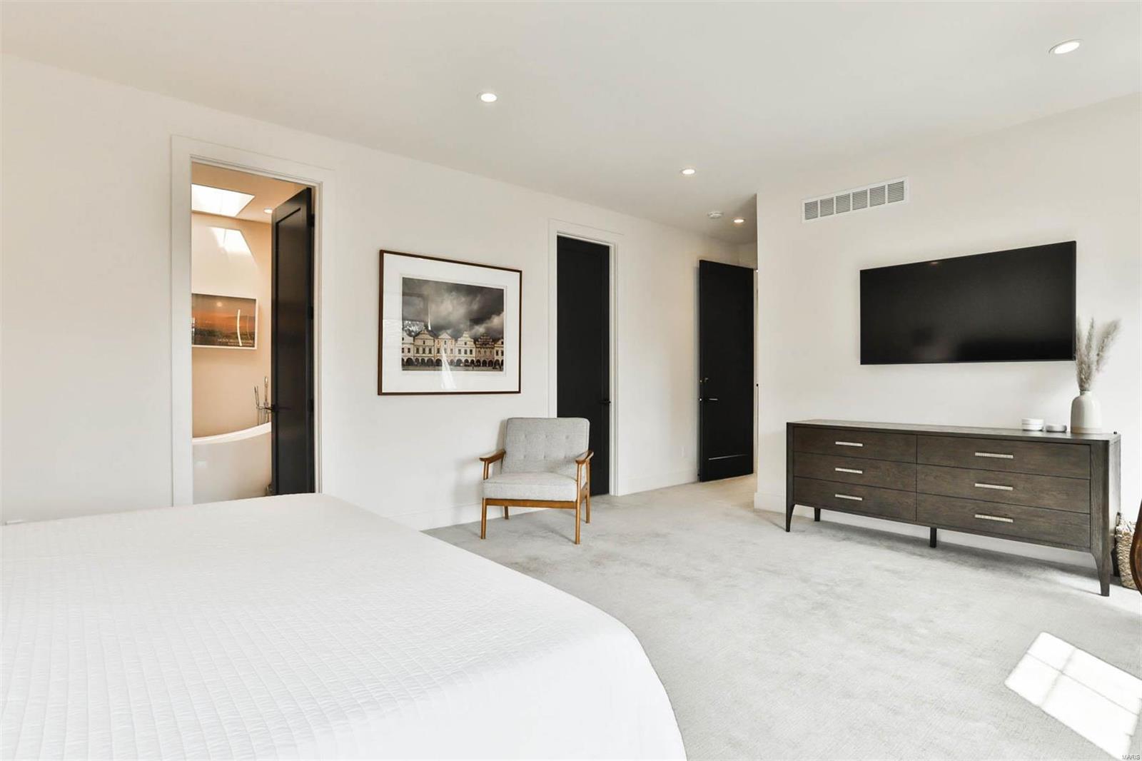 Fullertons Westminster Place Add - Residential